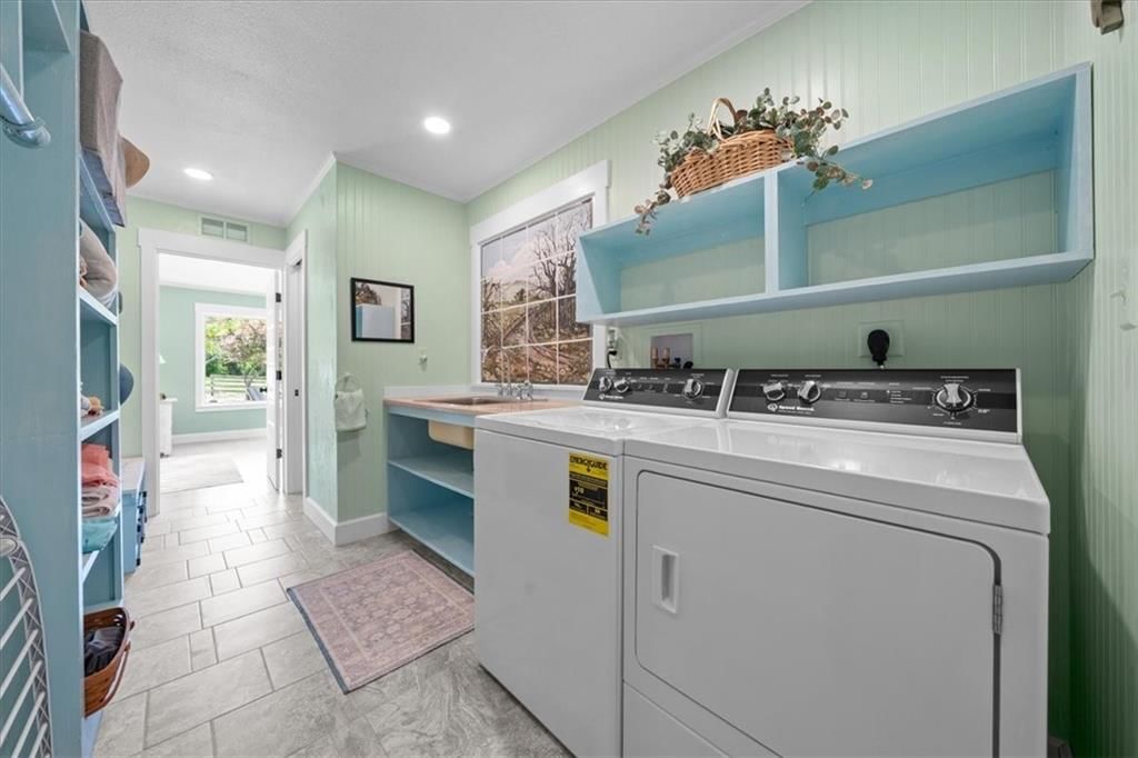 28639 Hospital Drive — photo 25