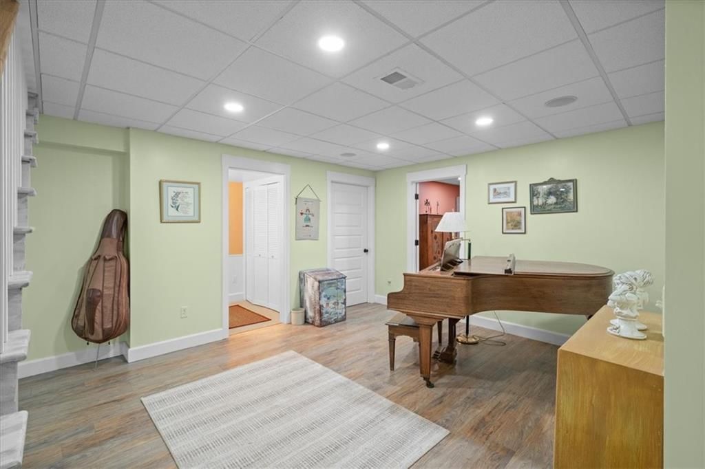 28639 Hospital Drive — photo 36