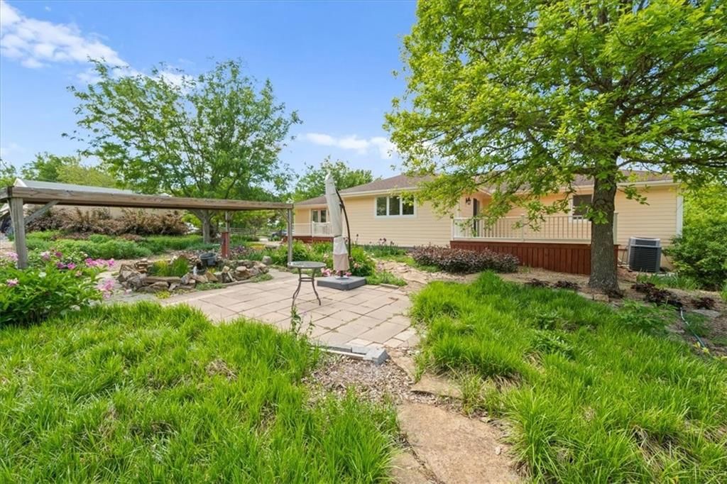 28639 Hospital Drive — photo 46
