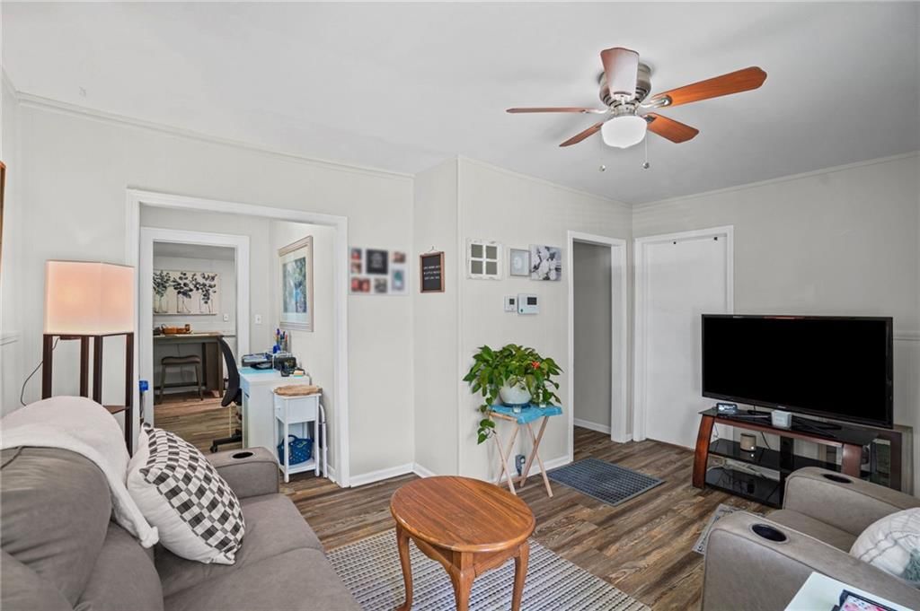 410 NE 75th Terrace — photo 5