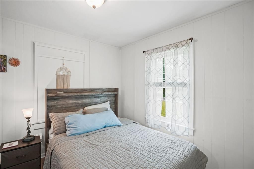 410 NE 75th Terrace — photo 14