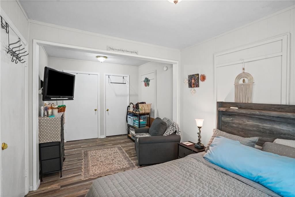 410 NE 75th Terrace — photo 16