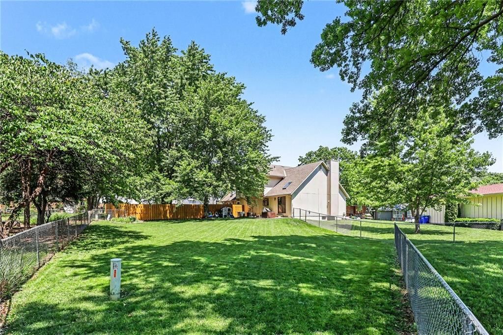 6202 RENE Street — photo 25