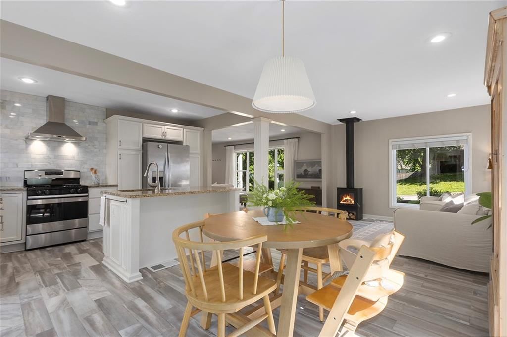 1135 ELIZABETH Street — photo 13