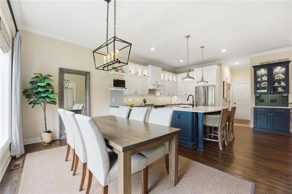 16058 Cambridge Circle — photo 12