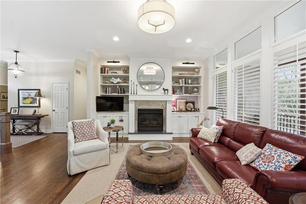 16058 Cambridge Circle — photo 23