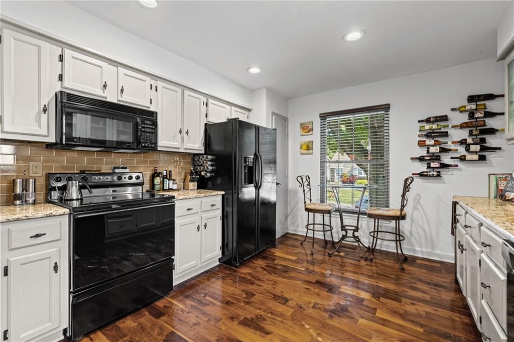 11259 Garnett Street — photo 12