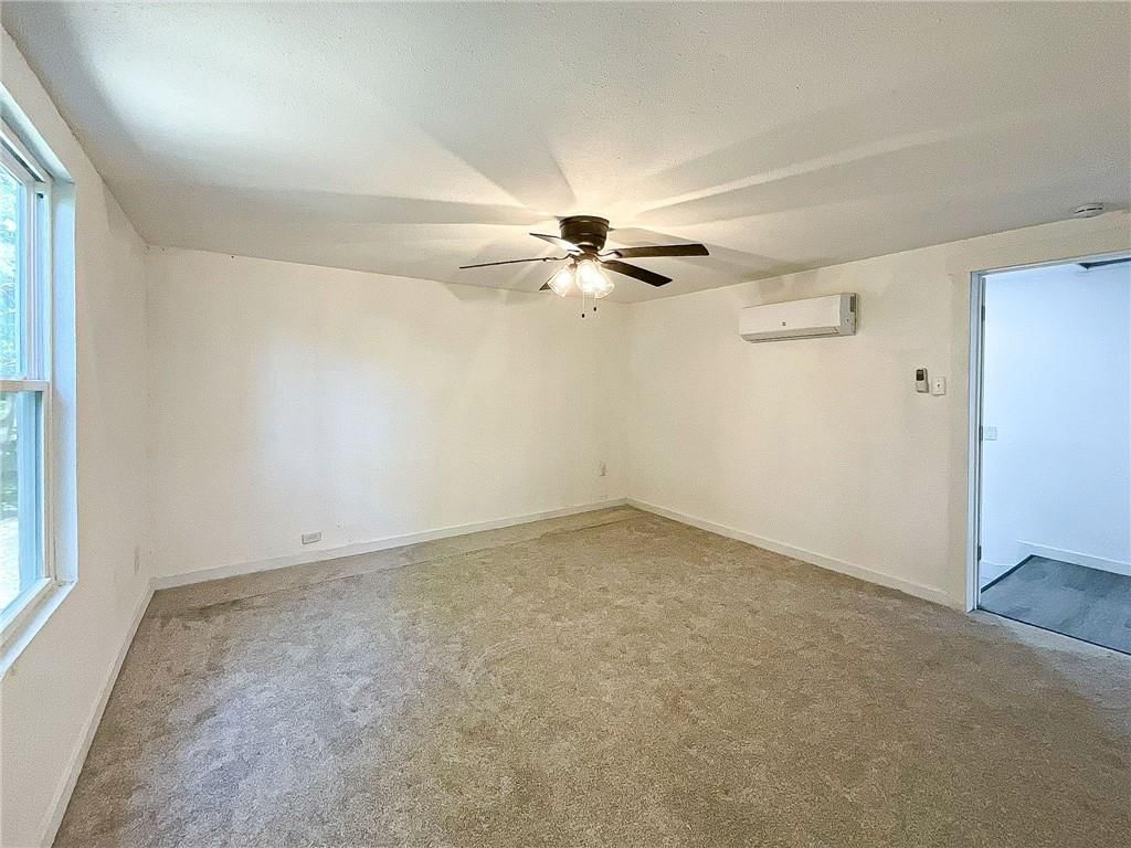 1720 S Stewart Avenue — photo 19