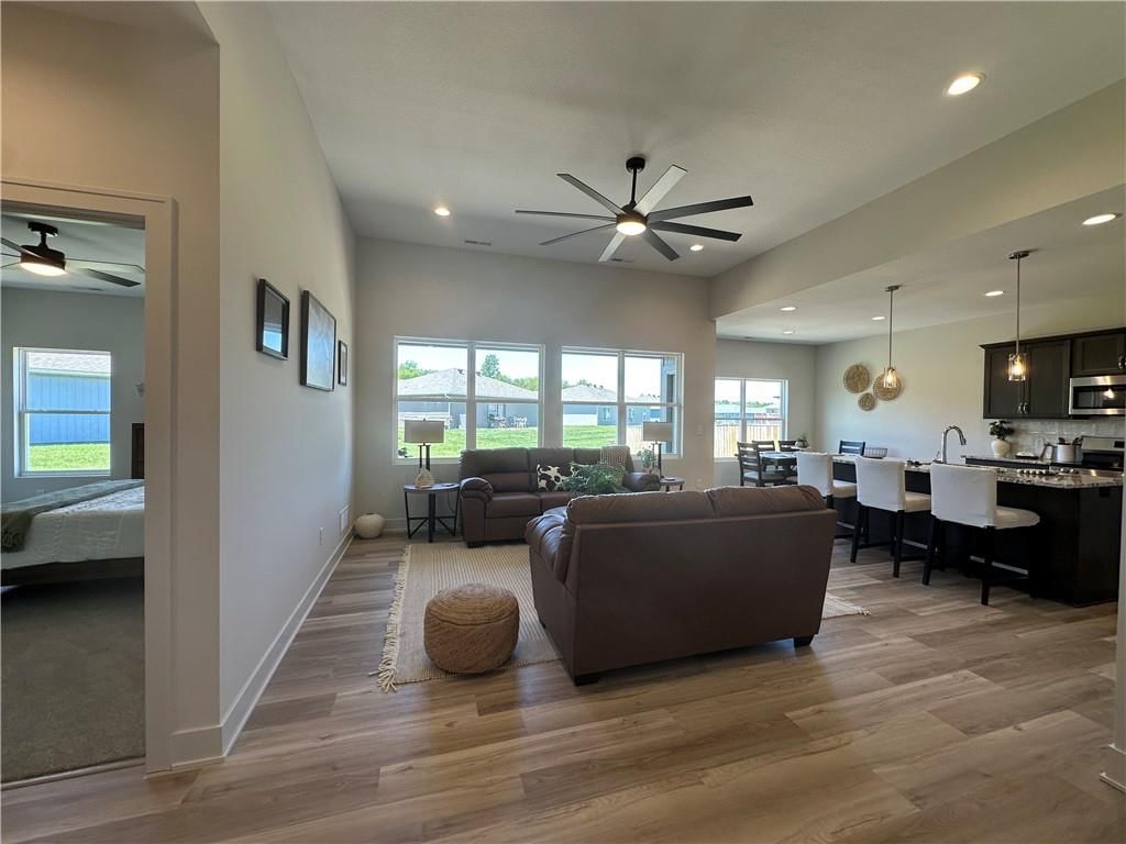 412 Ash Street — photo 5