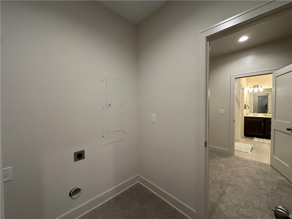 412 Ash Street — photo 25