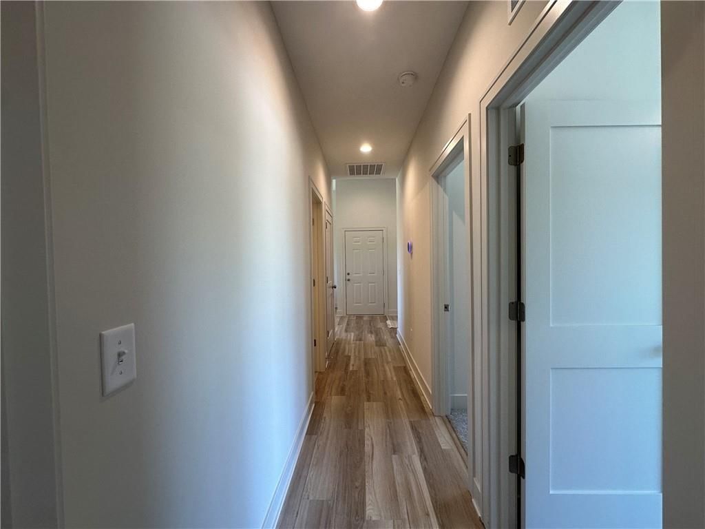 412 Ash Street — photo 28