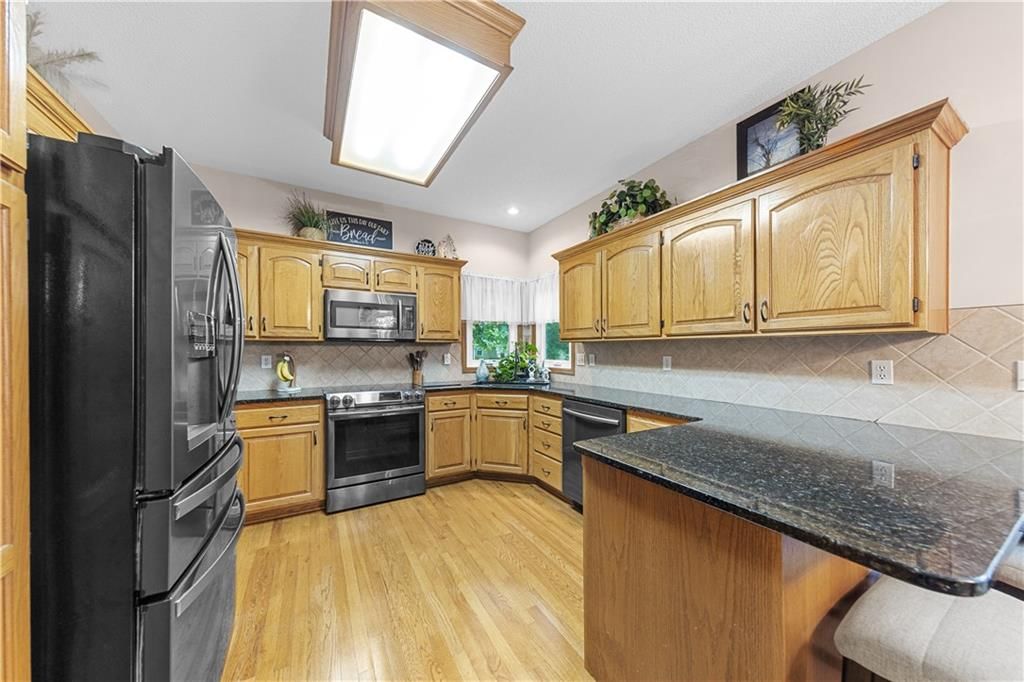 602 Ridgewood Drive — photo 13