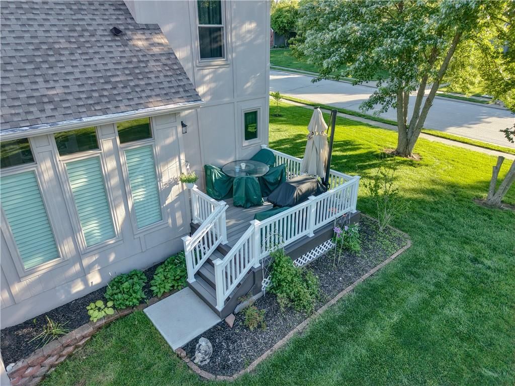 602 Ridgewood Drive — photo 32