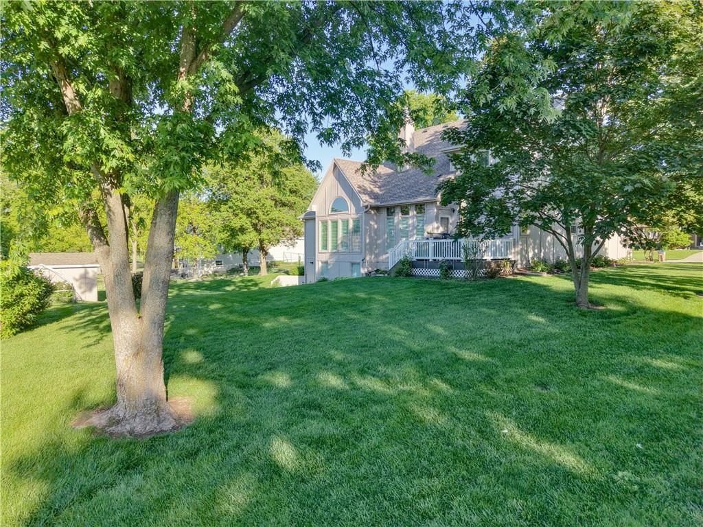 602 Ridgewood Drive — photo 34