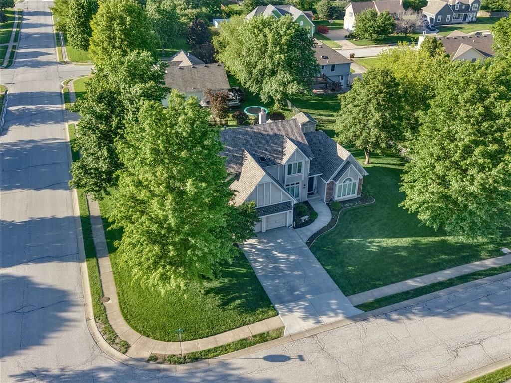 602 Ridgewood Drive — photo 35