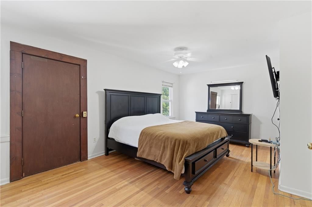 108 W 61st Terrace — photo 17