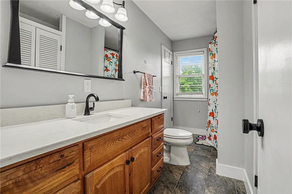 12411 Monroe Avenue — photo 10