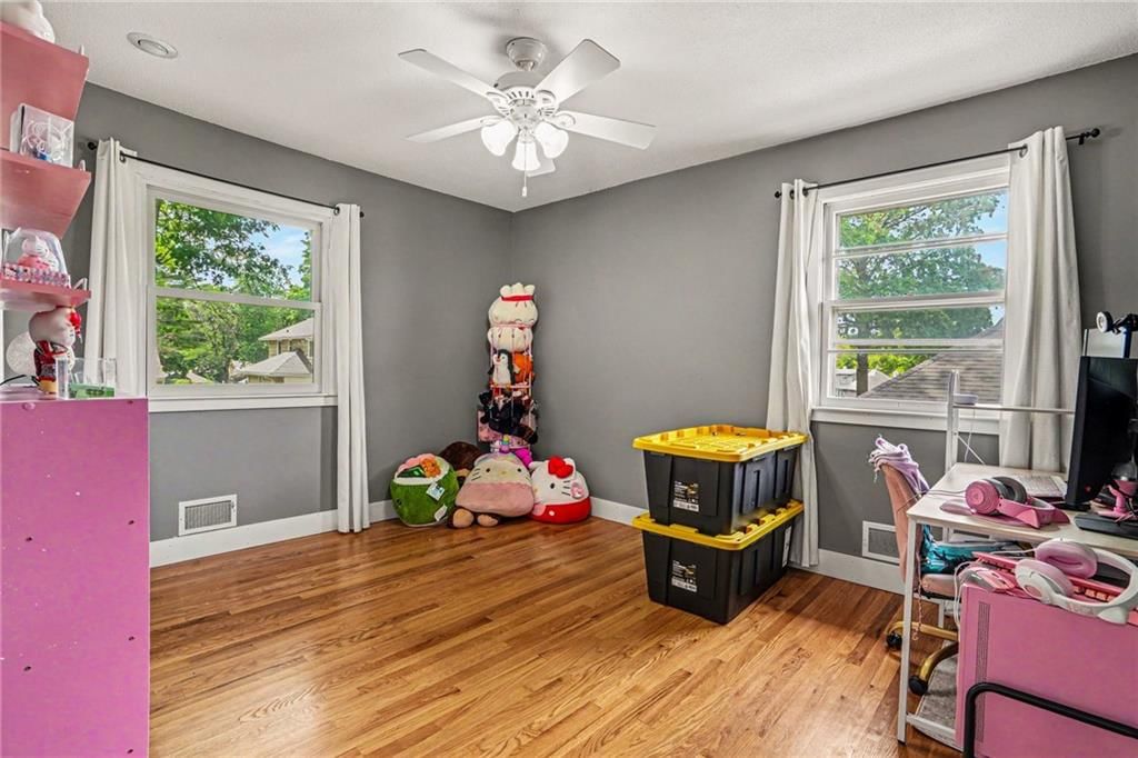 12411 Monroe Avenue — photo 12