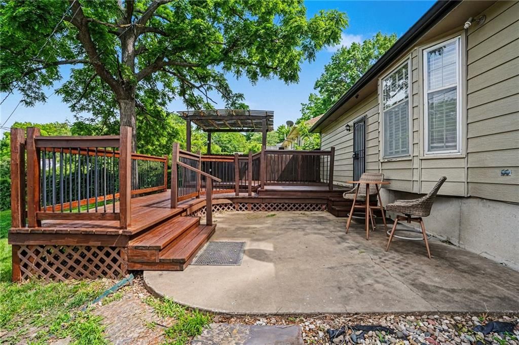 12411 Monroe Avenue — photo 23