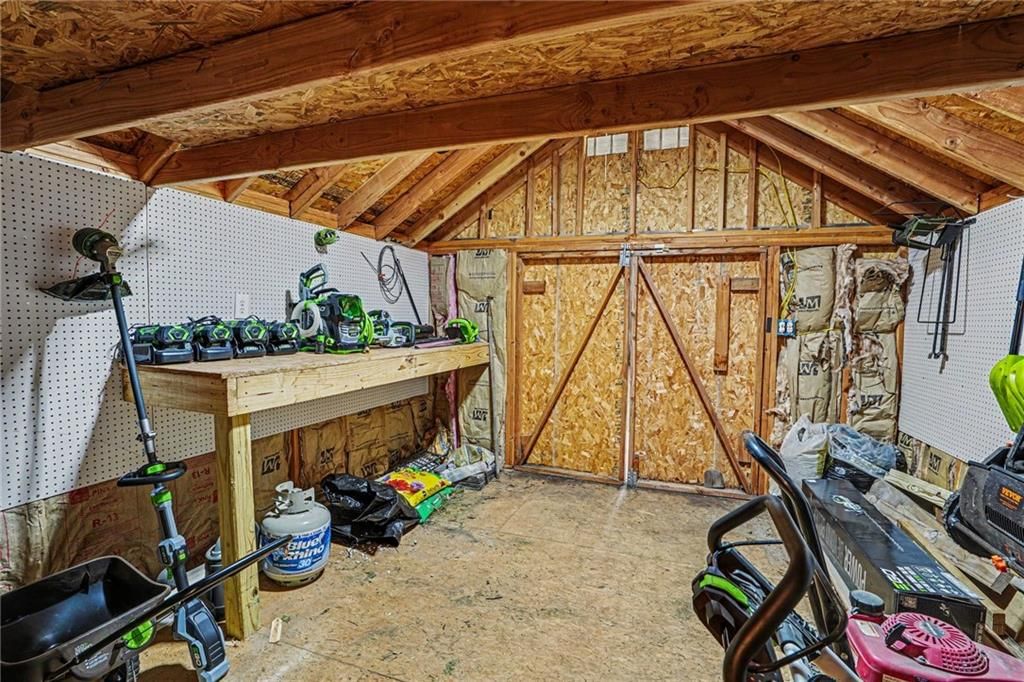 12411 Monroe Avenue — photo 25