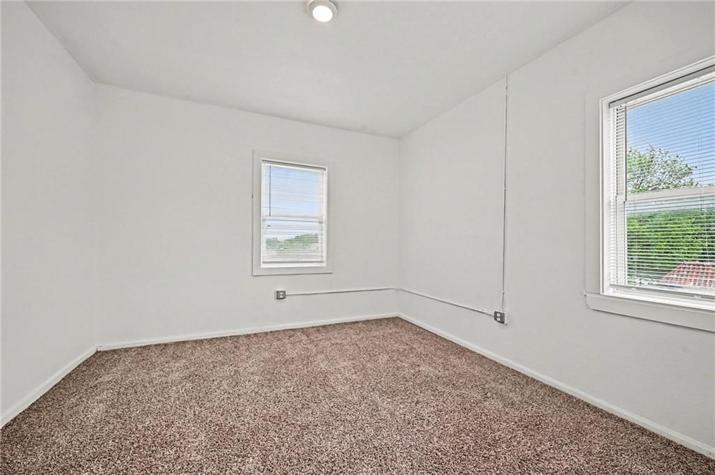 3319 E 30th Street — photo 10