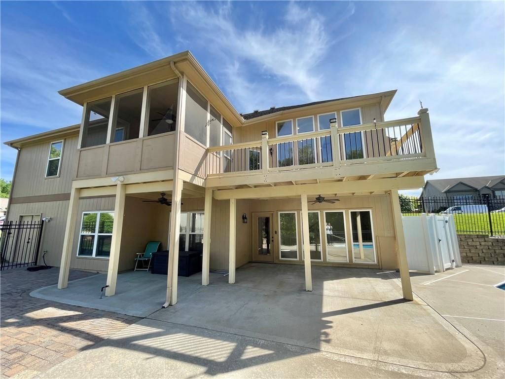 8636 N Utica Avenue — photo 42