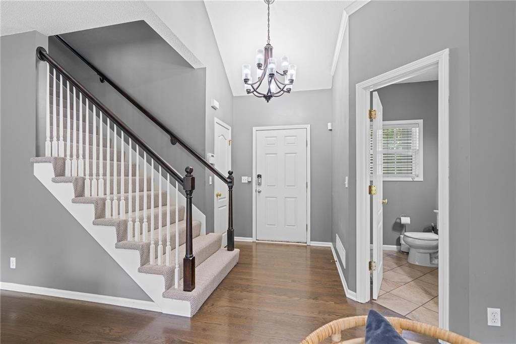 15935 S Avalon Street — photo 6