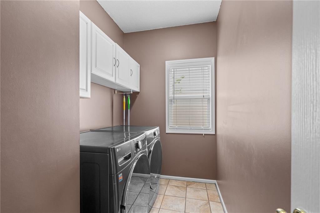 15935 S Avalon Street — photo 19