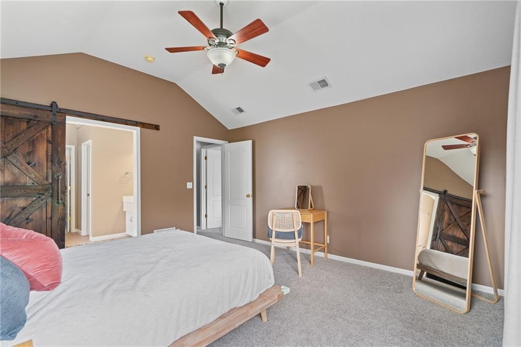 15935 S Avalon Street — photo 22