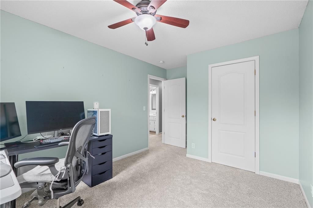 15935 S Avalon Street — photo 30