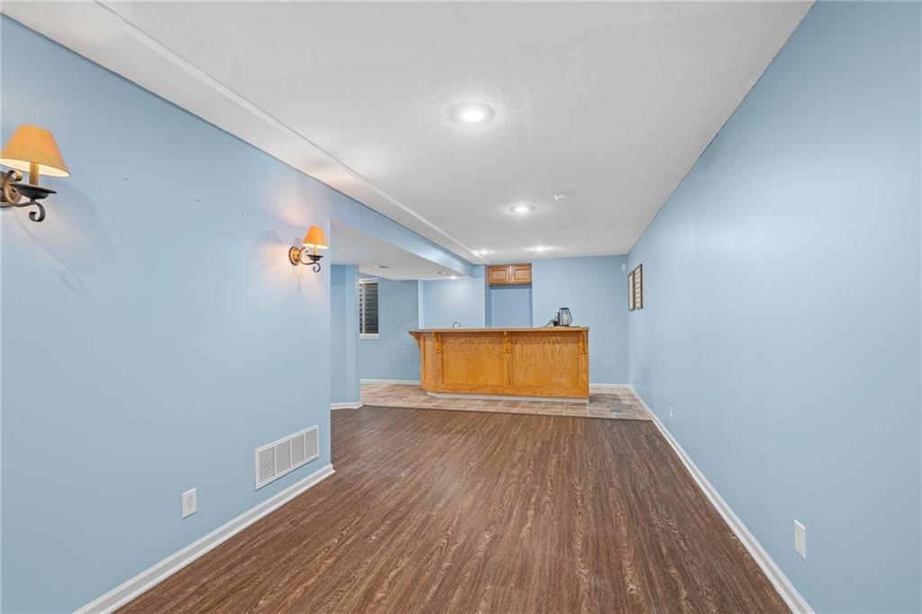 15935 S Avalon Street — photo 39
