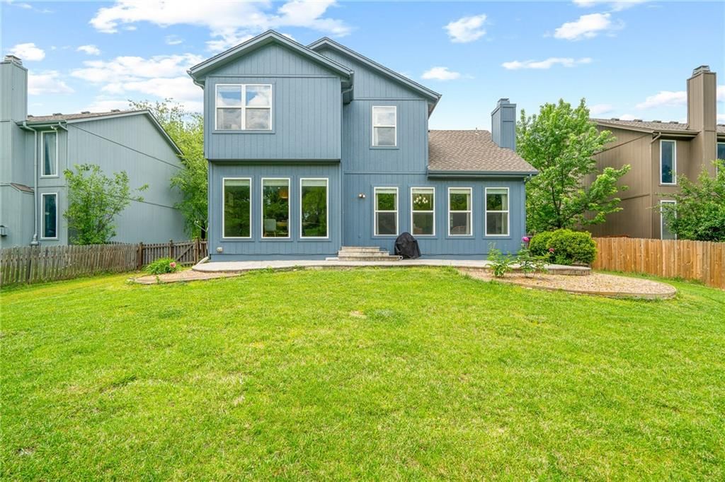15935 S Avalon Street — photo 44