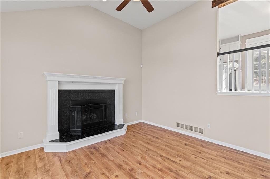 7205 N Hickory Street — photo 5