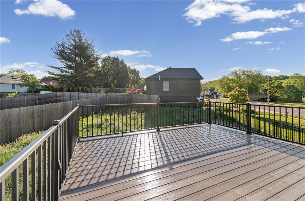 7205 N Hickory Street — photo 25