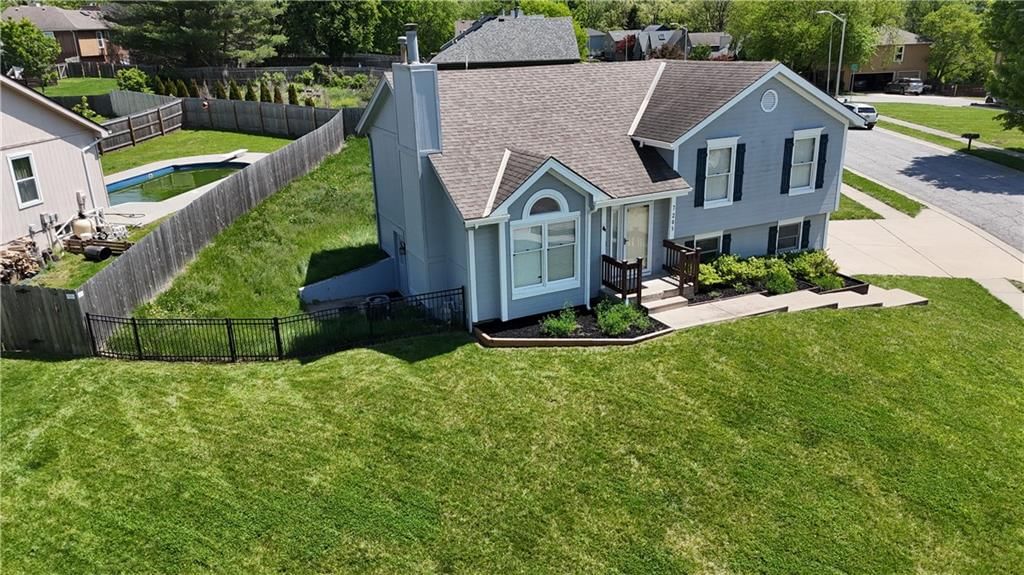 7205 N Hickory Street — photo 27