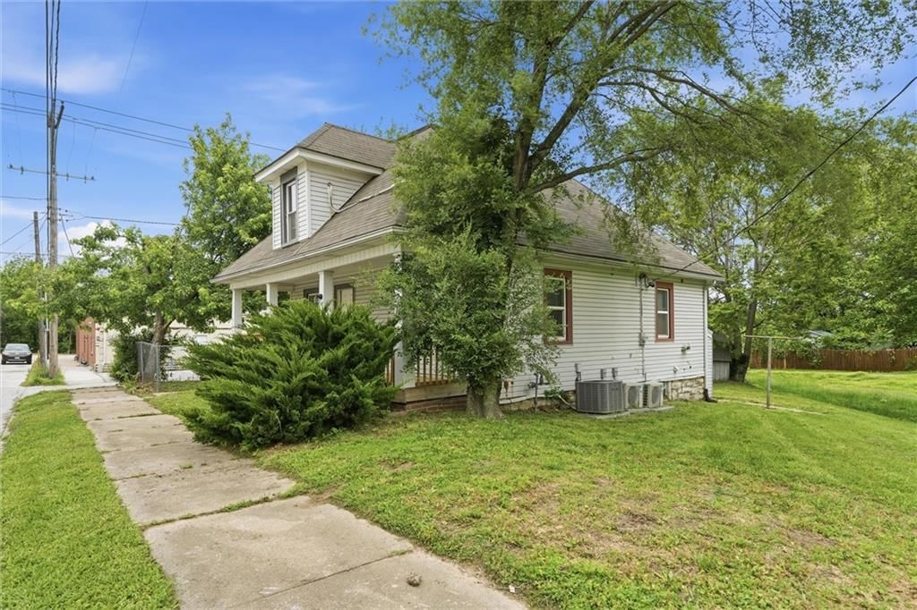 11208 Chicago Avenue — photo 3