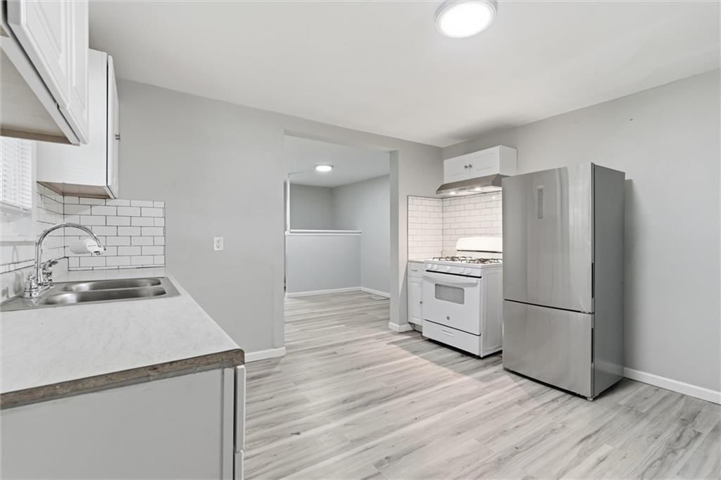 11208 Chicago Avenue — photo 10