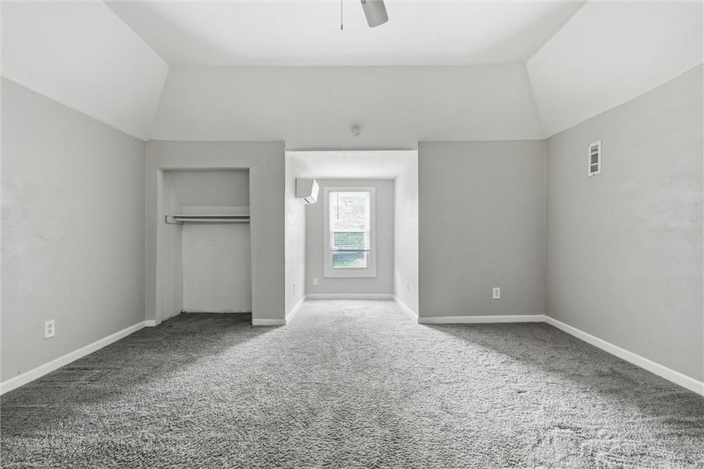 11208 Chicago Avenue — photo 15