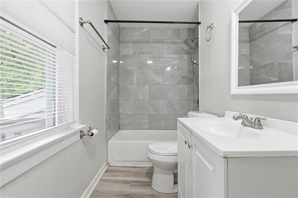 11208 Chicago Avenue — photo 16