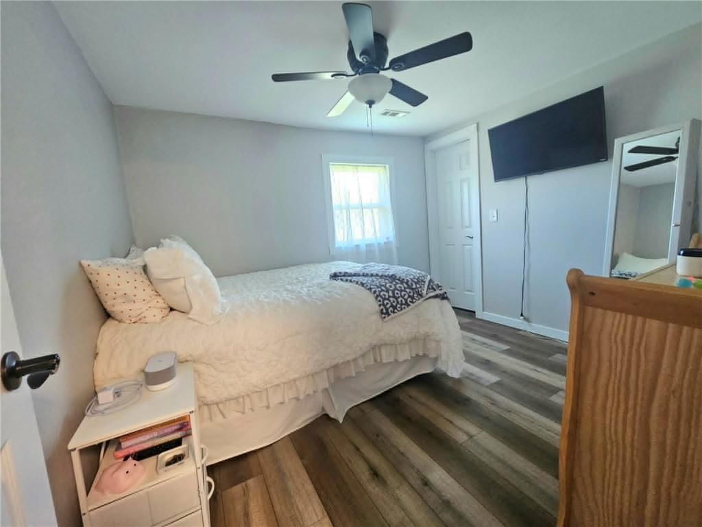 915 Euclid Street — photo 8