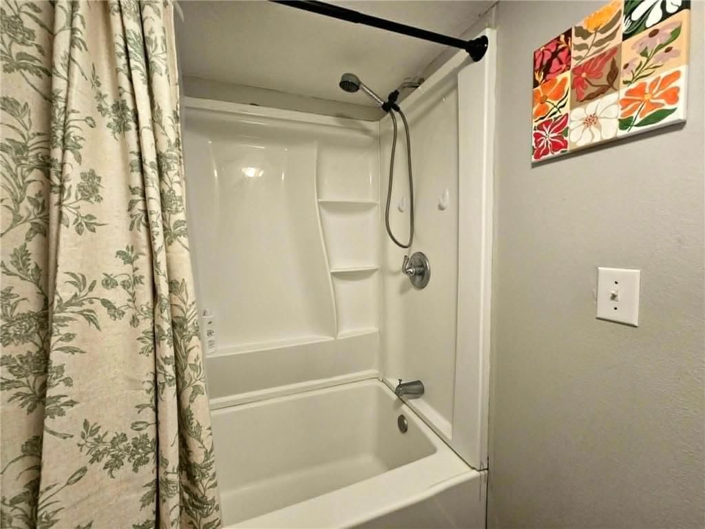 915 Euclid Street — photo 11