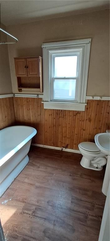 1111 PENN Street — photo 7