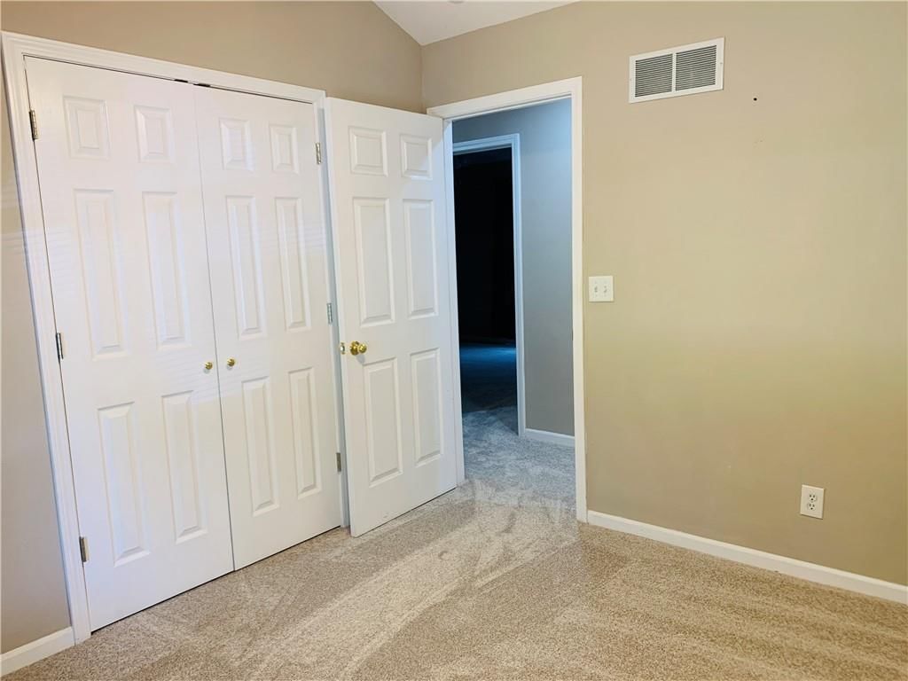 505 S Broadway Street — photo 26