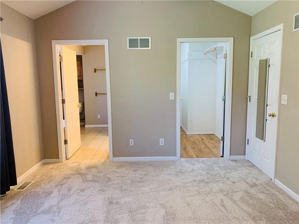 505 S Broadway Street — photo 34