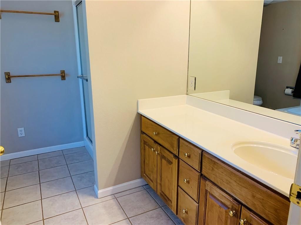 505 S Broadway Street — photo 36