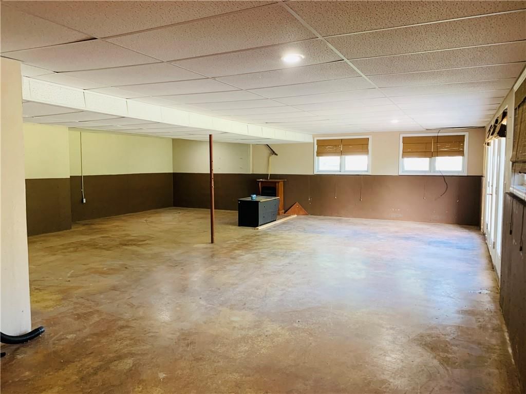 505 S Broadway Street — photo 41