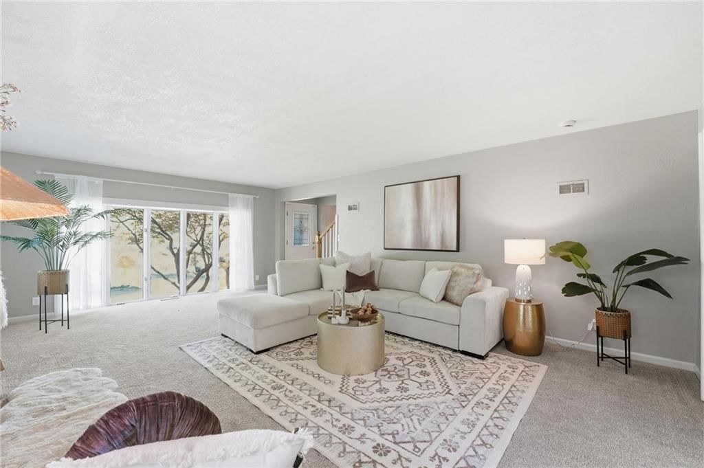 4311 N Walnut Street — photo 12