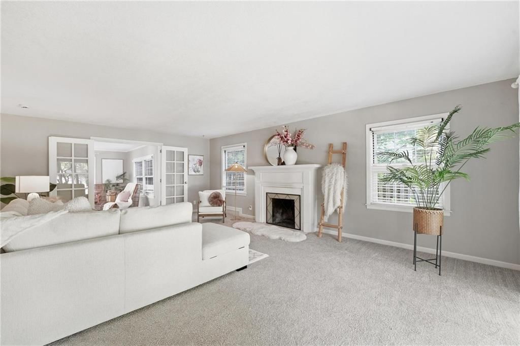 4311 N Walnut Street — photo 14