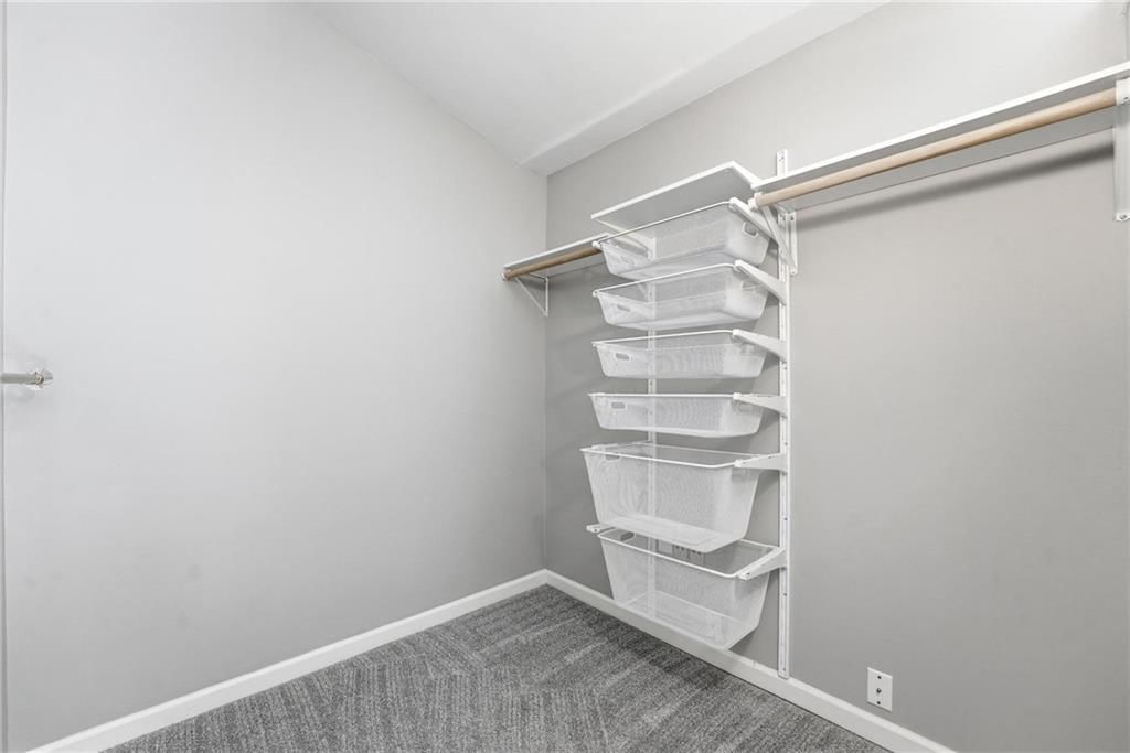 4311 N Walnut Street — photo 33