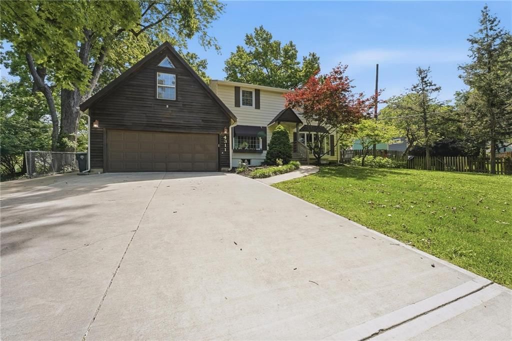 4311 N Walnut Street — photo 42
